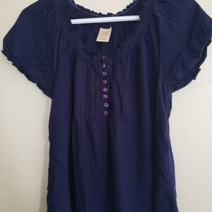 WOMEN'S top